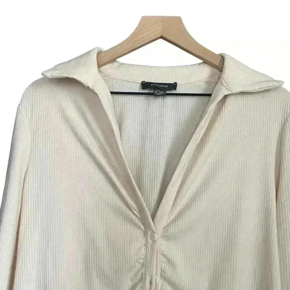 Primark Ribbed Button-Up - Picture 5 of 6